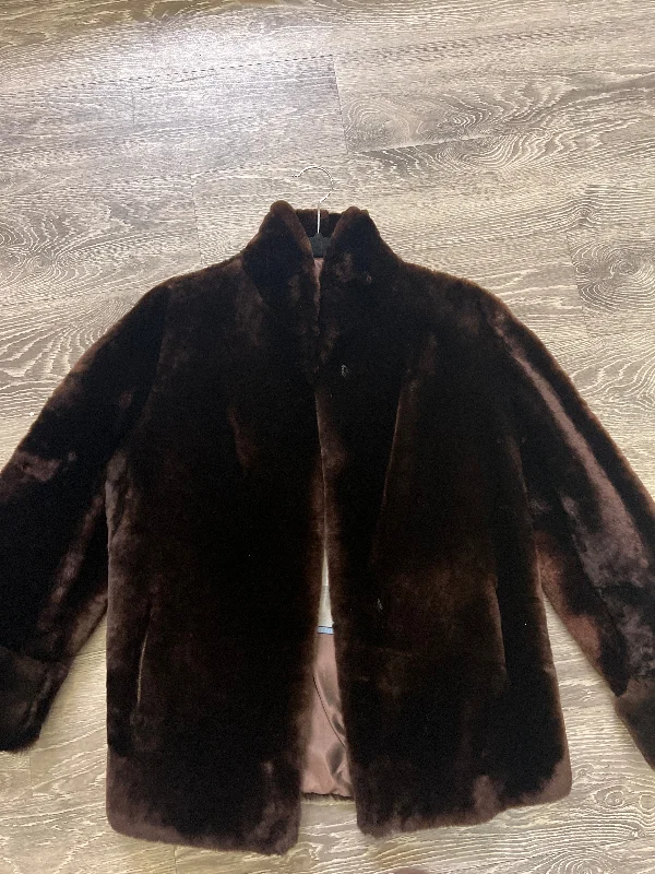 Mouton Lamb Fur Coat (Size Small)Parka Overcoats