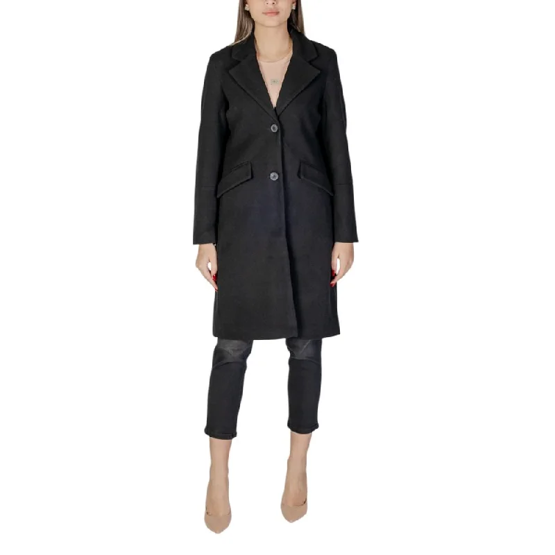 Vero Moda  Polyester Jackets & Women's CoatCollaborative Overcoats