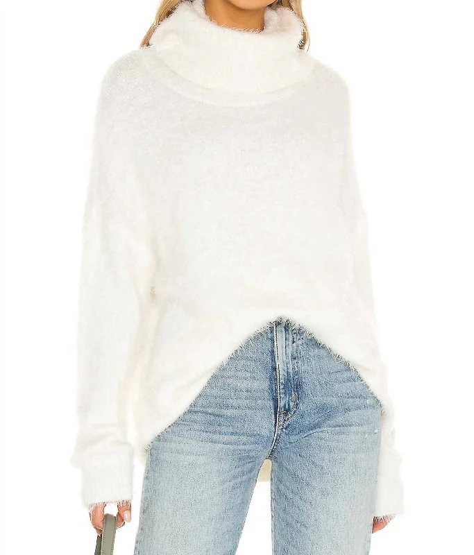 Fatima Turtleneck Sweater In WhiteFormal Knit Tops