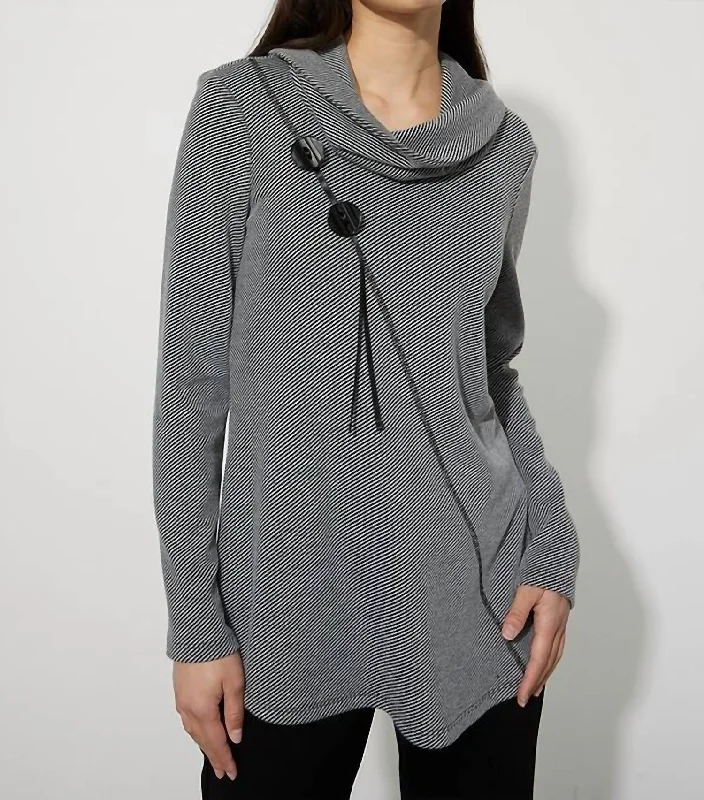 Shawl Collar Tunic Top In Grey/blackCrewneck Knit Tops