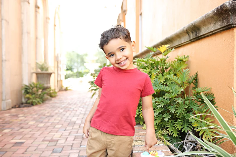 Band Merch Short Sleeve TopsBoys’ Short-Sleeved Casual Tee in Vintage Red